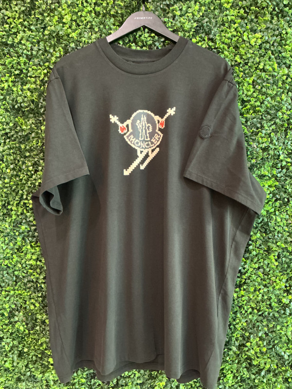 BRAND NEW MONCLER SKI LOGO TEE SHIRT