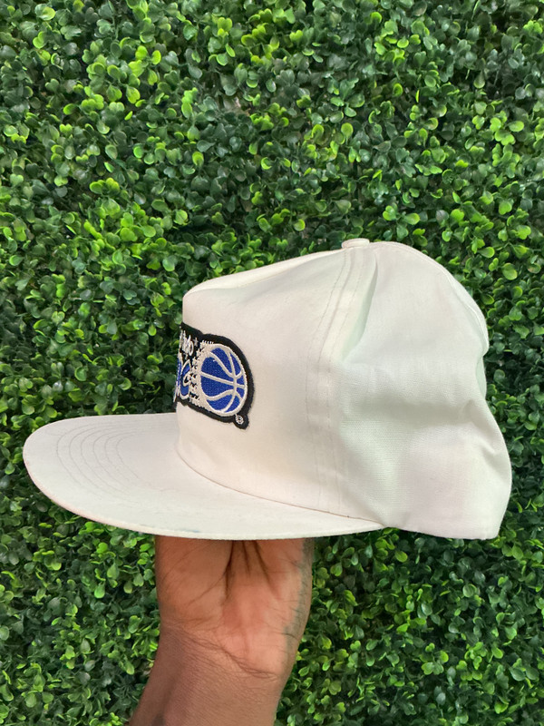 VINTAGE ORLANDO MAGIC WHITE SNAPBACK