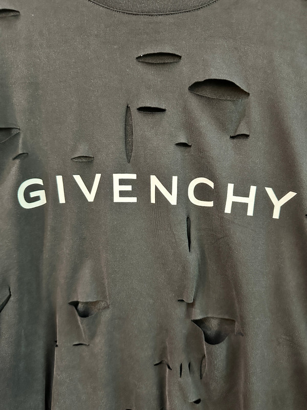 BRAND NEW GIVENCHY ACHETYPE OVERSIZED DESTROYED EFFECT TEE (3XL)