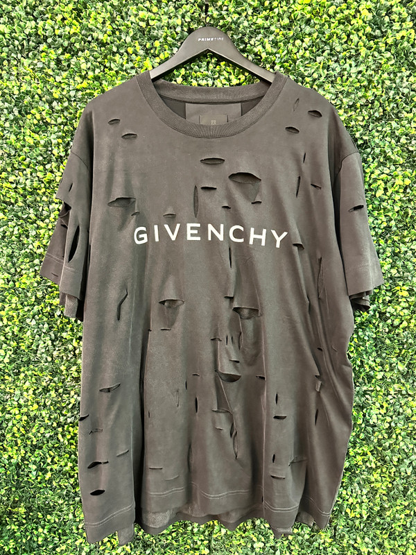 BRAND NEW GIVENCHY ACHETYPE OVERSIZED DESTROYED EFFECT TEE (3XL)
