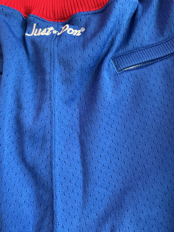 BRAND NEW BUFFALO BILLS 35TH ANNIVERSARY JUST DON x MITCHELL & NESS SHORTS (L)