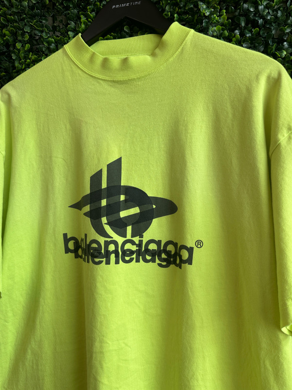 BALENCIAGA MOTION LOGO NEON GREEN TEE (SZ XL)
