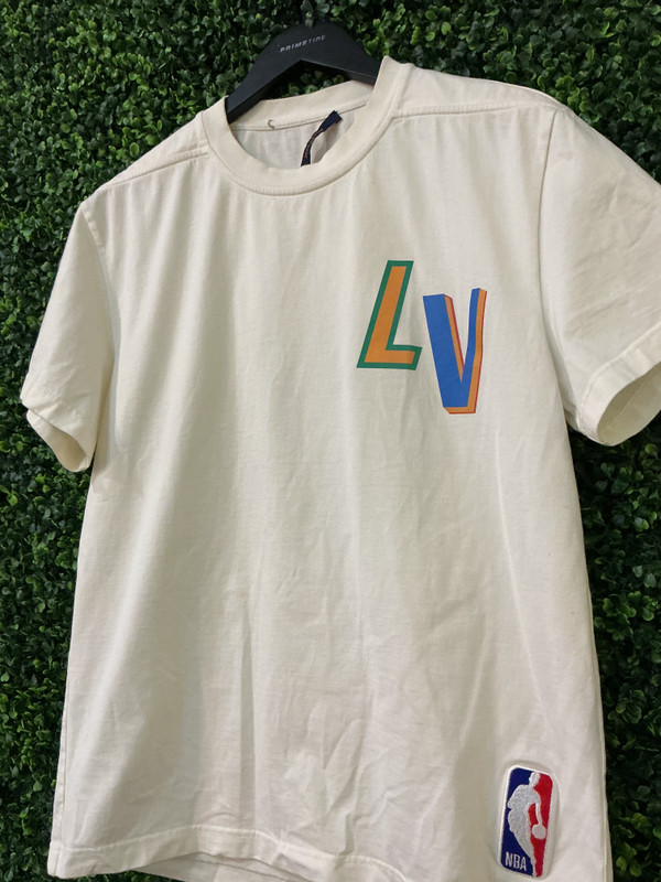 LOUIS VUITTON X NBA WHITE TEE (SZ S)