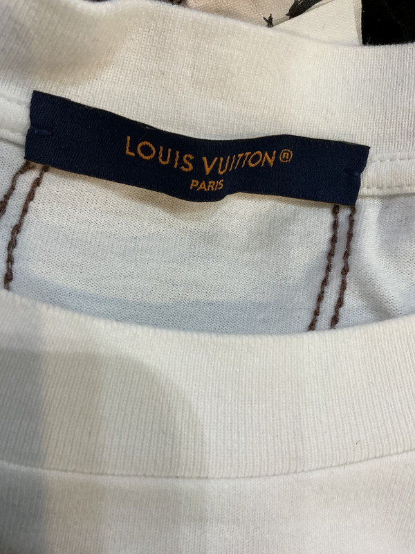 LOUIS VUITTON OUTLINE MONOGRAM TEE