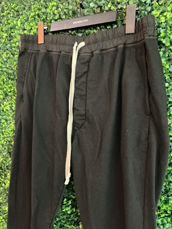 RICK OWENS LOUNGE PANTS (SZ MEDIUM)