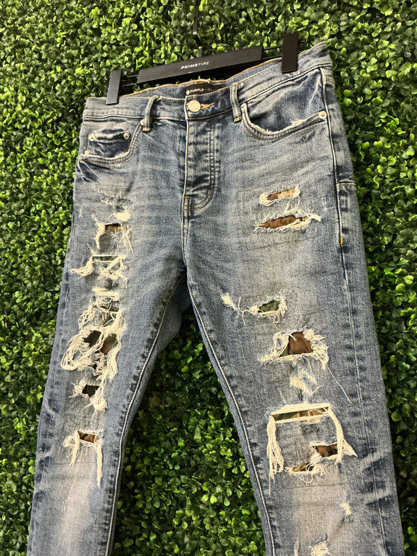 PURPLE BRAND BLUE  JEANS CAMO PRINT PATCHES (SZ 29)