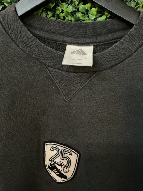 VTG ADIDAS 25TH ANNIVERSARY SOCCER CREWNECK