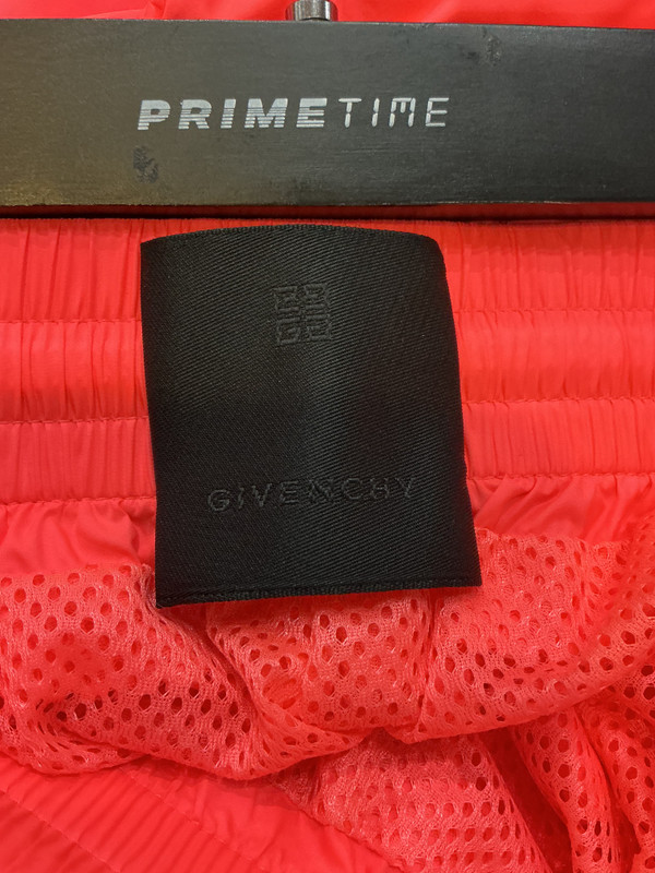 BRAND NEW GIVENCHY POLYESTER JOGGERS (SZ M)