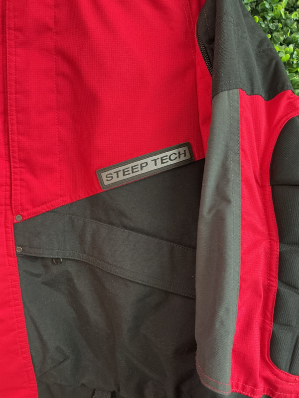 THE NORTH FACE APOGEE MOTO JACKET (SZ L)