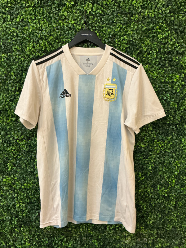 ADIDAS ARGENTINA 2018 WORLD CUP HOME JERSEY (SZ L)