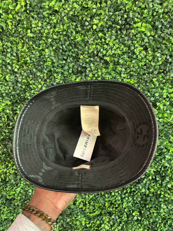 GUCCI BLACK MONOGRAM BUCKET HAT W/ DUSTBAG (SZ L)