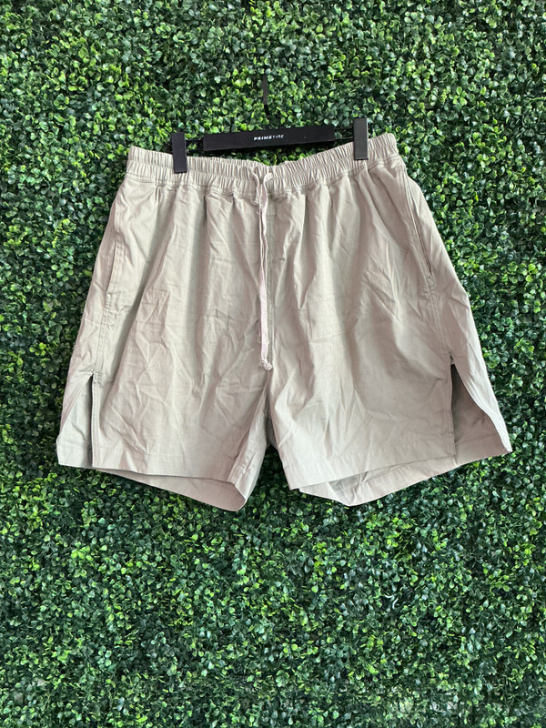 RICK OWENS GREEN SHORTS (SZ 2XL)