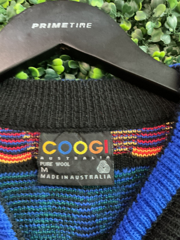 VINTAGE COOGI MULTI COLOR PATTERN SWEATER (SZ M)