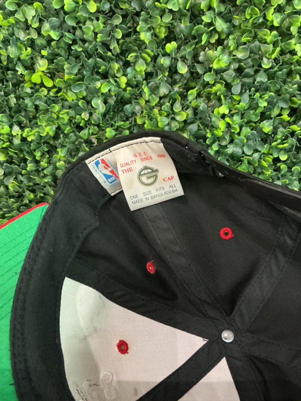 VINTAGE CHICAGO BULLS G CAP SNAPBACK
