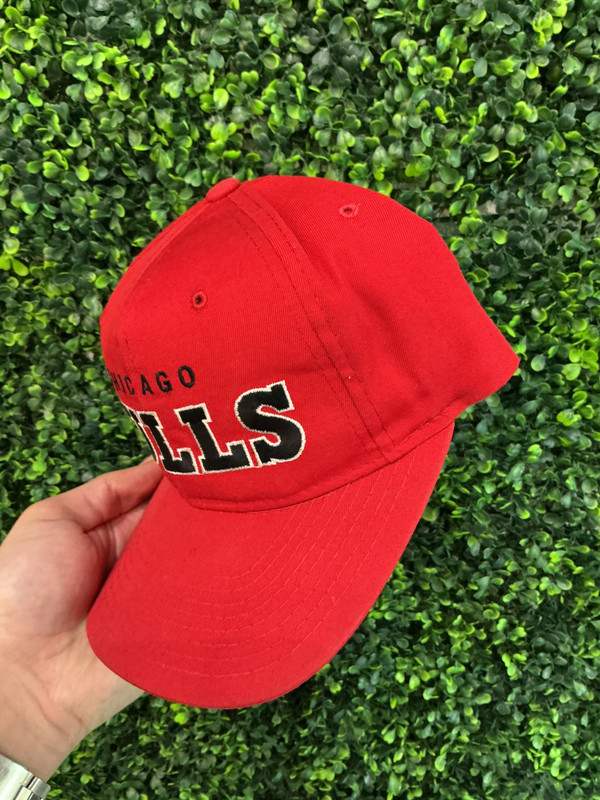 VINTAGE CHICAGO BULLS BLOCK LOGO STARTER SNAPBACK