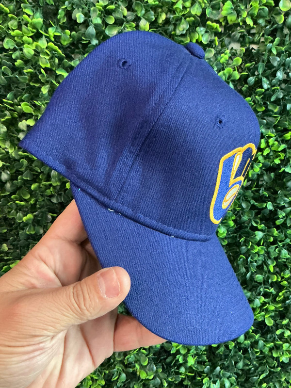 VINTAGE MILWAUKEE BREWERS SPORTS SPECIALTIES BLUE SNAPBACK