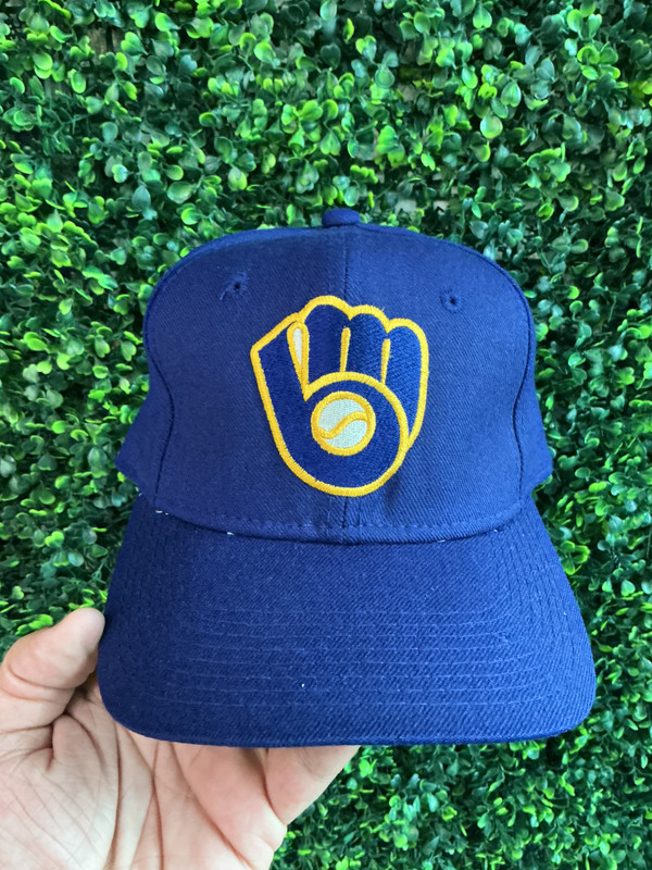 VINTAGE MILWAUKEE BREWERS SPORTS SPECIALTIES BLUE SNAPBACK