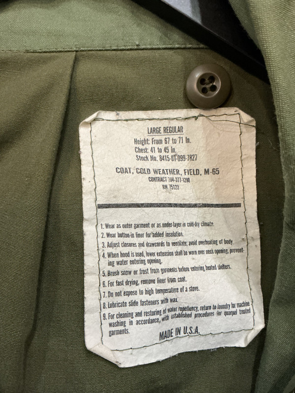 VIETNAM WAR ERA VINTAGE M-65 FIELD JACKET