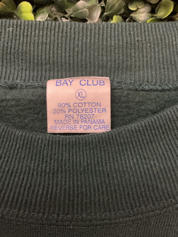 VINTAGE MIAMI HURRICANES BAY CLUB CREWNECK