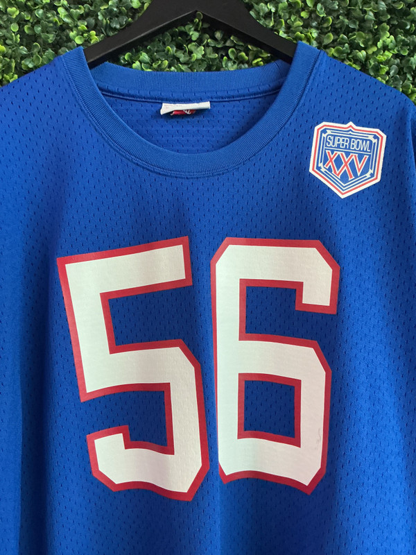 LAWRENCE TAYLOR MITCHELL & NESS NEW YORK GIANTS JERSEY