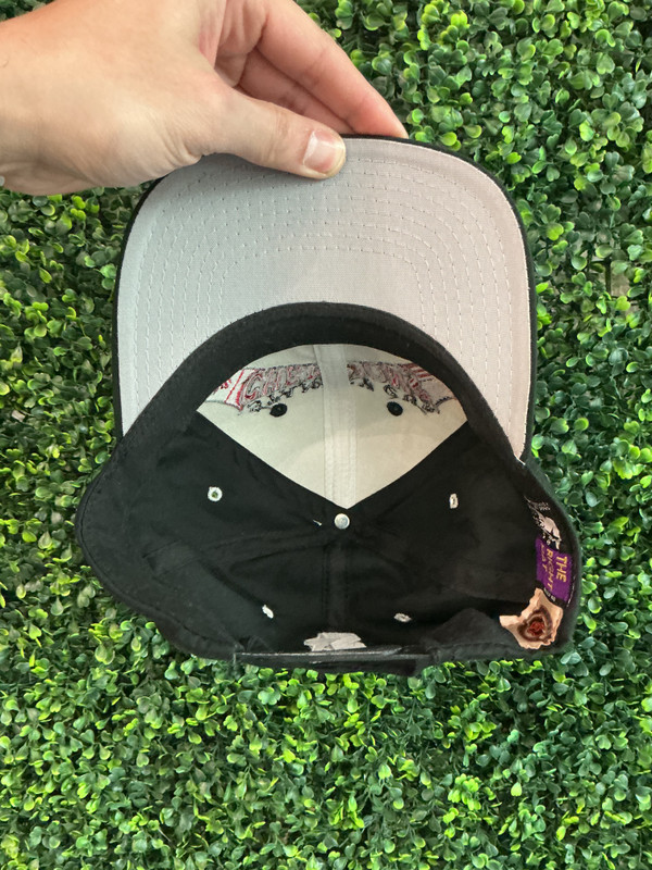 VINTAGE 1995 NJ DEVILS STARTER STANLEY CUP CHAMPIONS HAT