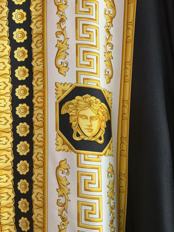 VERSACE PRINTED LONG SLEEVE BUTTON UP