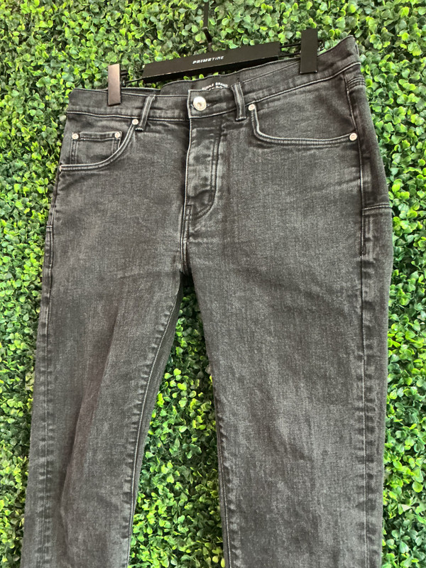 LIMITED EDITION PURPLE BRAND BLACK JEANS (SZ 34)