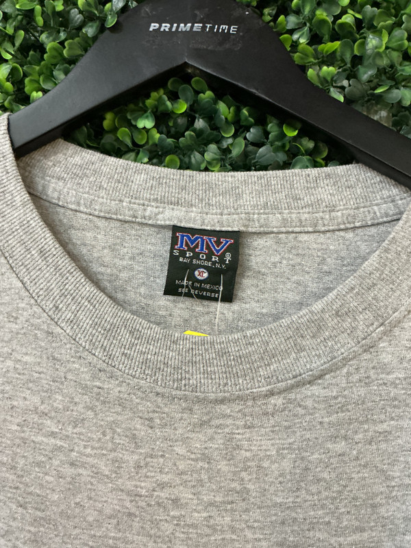 DEADSTOCK VINTAGE SNOOPY SYRACUSE BASKETBALL TEE