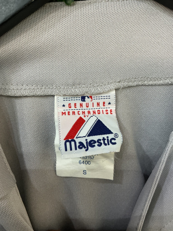 VINTAGE NY YANKEES GREY MAJESTIC JERSEY