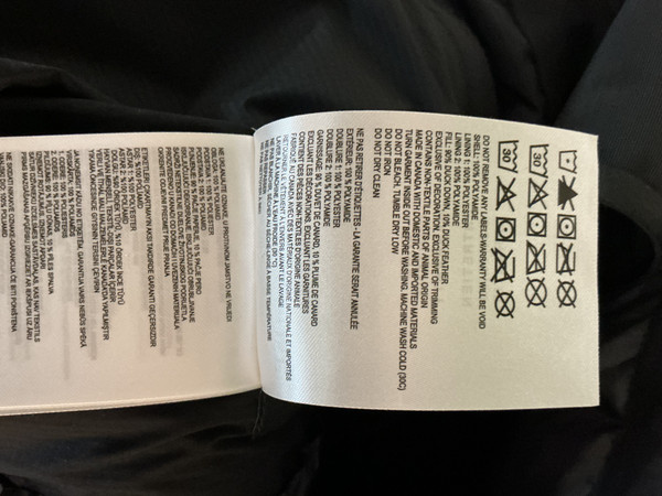 BRAND NEW CANADA GOOSE BLACK LODGE DOWN JACKET