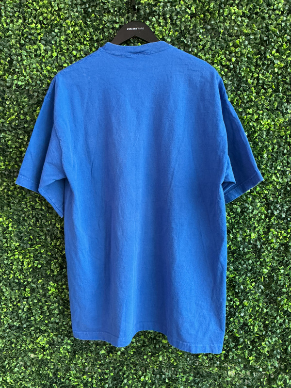 VINTAGE NY KNICKS MAGIC JOHNSON T'S GRAPHIC TEE