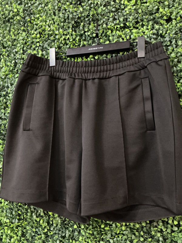 PALM ANGELS BACK LOGO SHORTS (SZ XL)