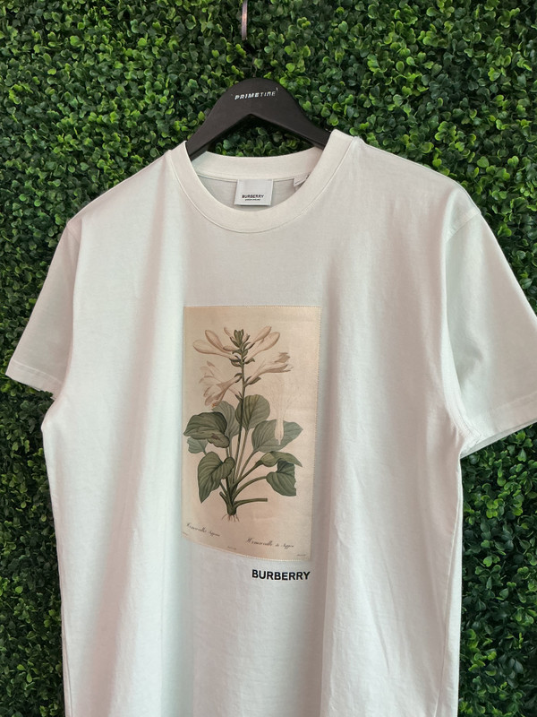 BRAND NEW BURBERRY BOTANICAL SKETCH TEE