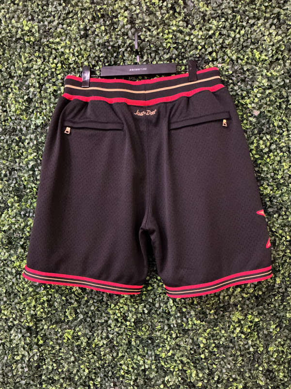 JUST DON x MITCHELL NESS PHILADELPHIA 76ERS SHORTS