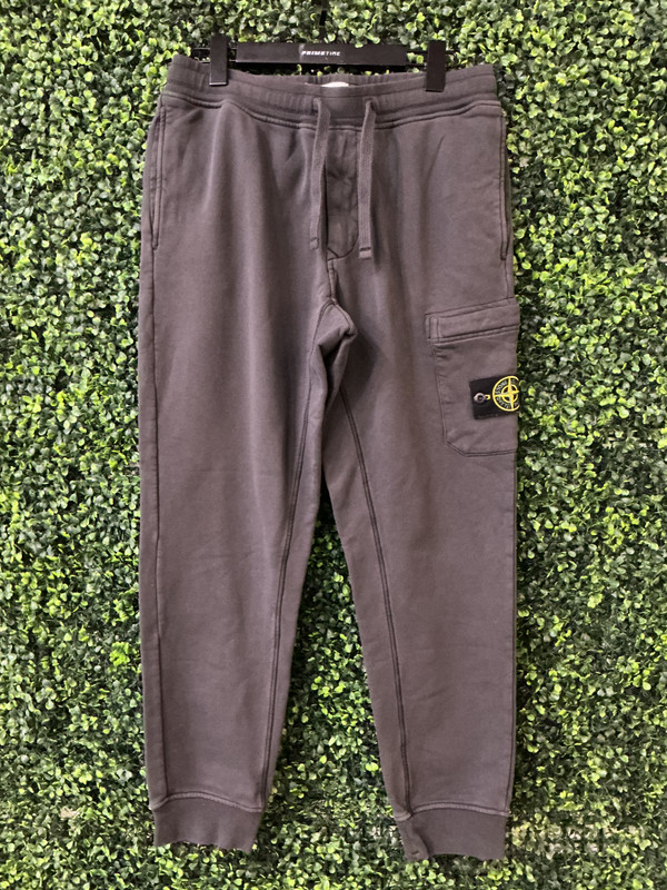 STONE ISLAND CARGO SWEATPANTS