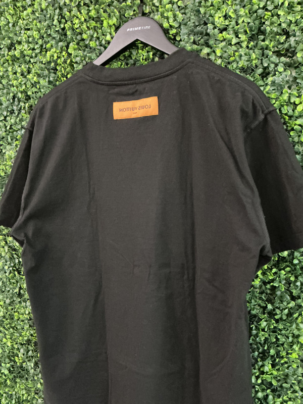 LOUIS VUITTON EMBOSSED LOGO TEE (SZ LARGE)