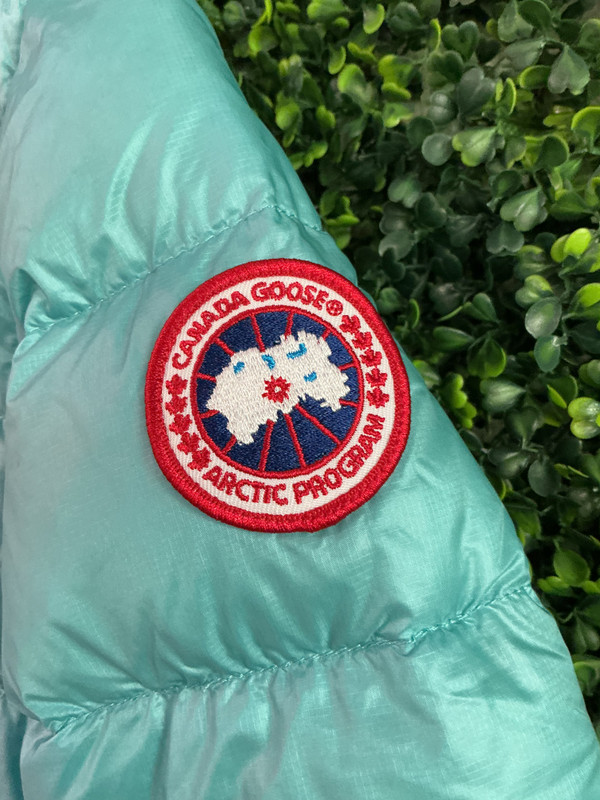 CANADA GOOSE CROFTON HOODED JACKET (GIRL'S LARGE)