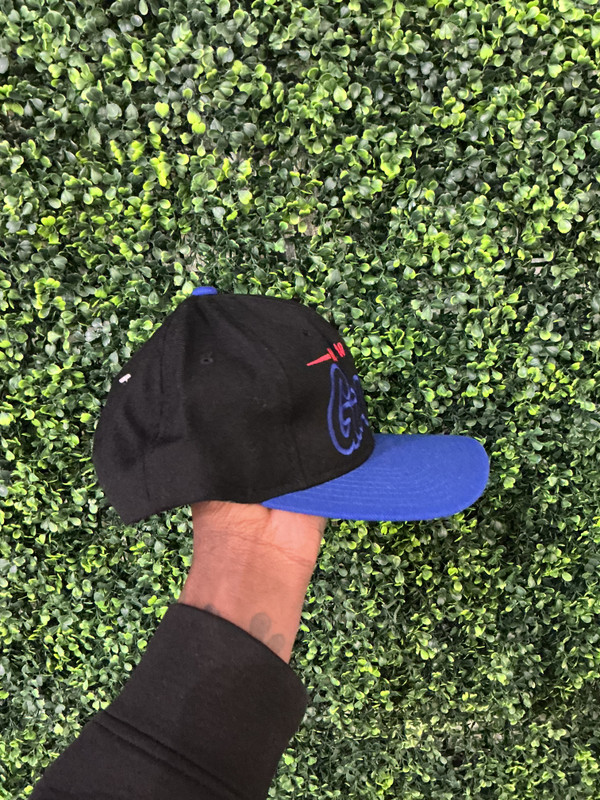 VINTAGE NY GIANTS STARTER GRAFFITI LOGO SNAPBACK