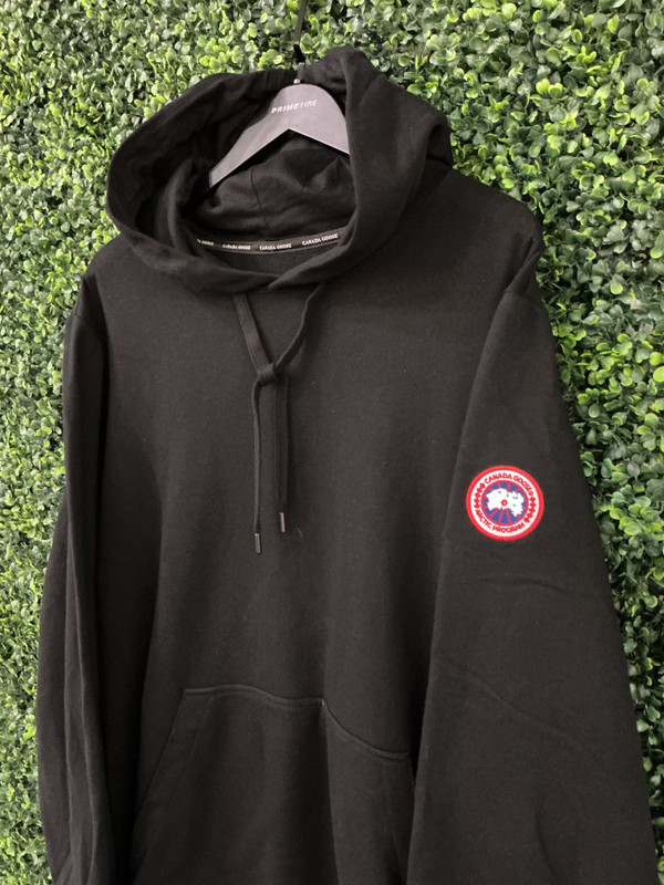 CANADA GOOSE BLACK HOODIE