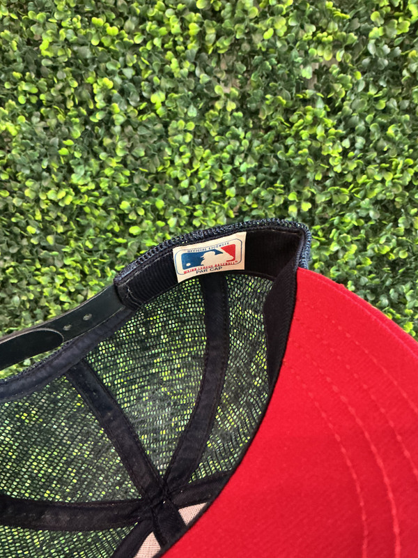 VINTAGE CALIFORNIA ANGELS TRUCKER HAT