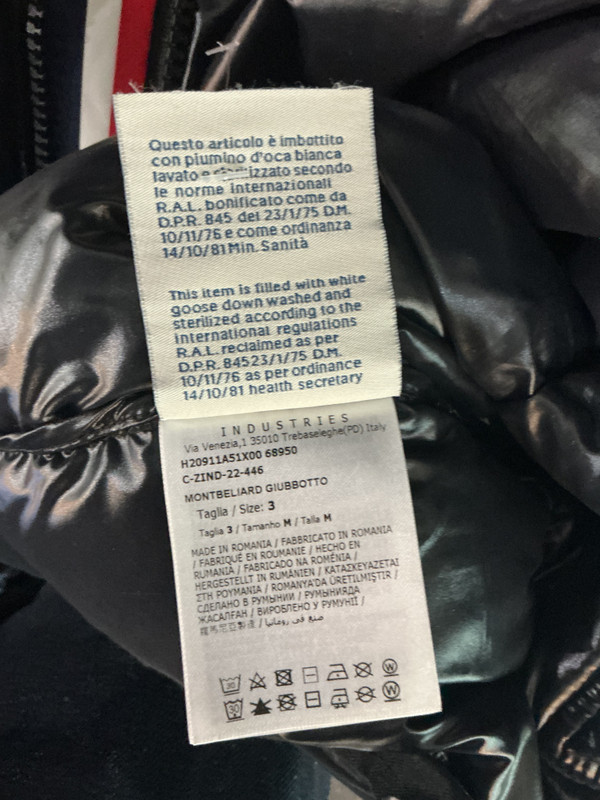 MONCLER BLACK MONTBELIARD COAT (SZ M)