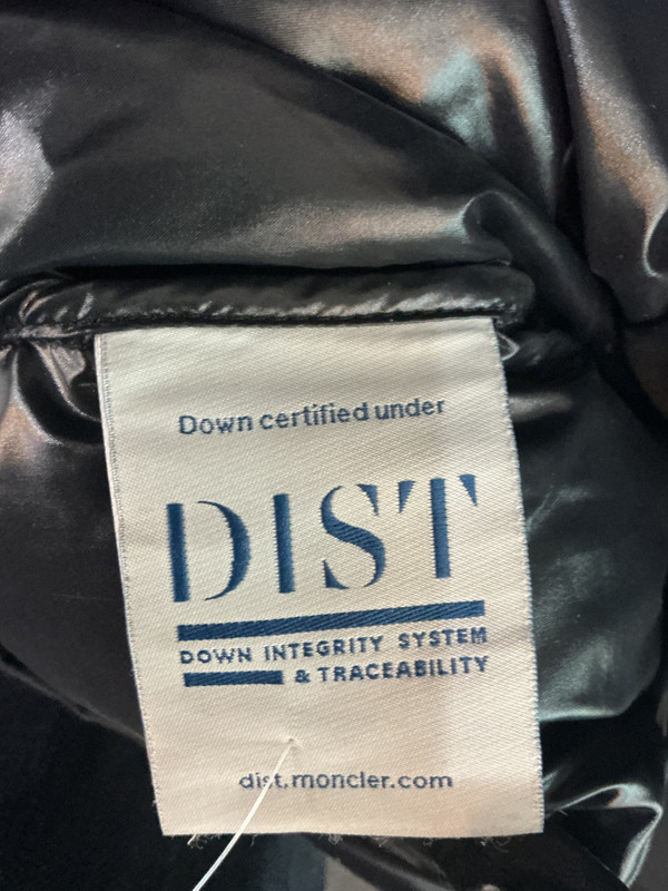 MONCLER BLACK MONTBELIARD COAT (SZ M)