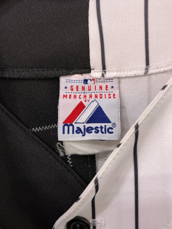 RARE VINTAGE CHICAGO WHITE SOX 2005 WORLD SERIES CHAMPIONS MAJESTIC JERSEY