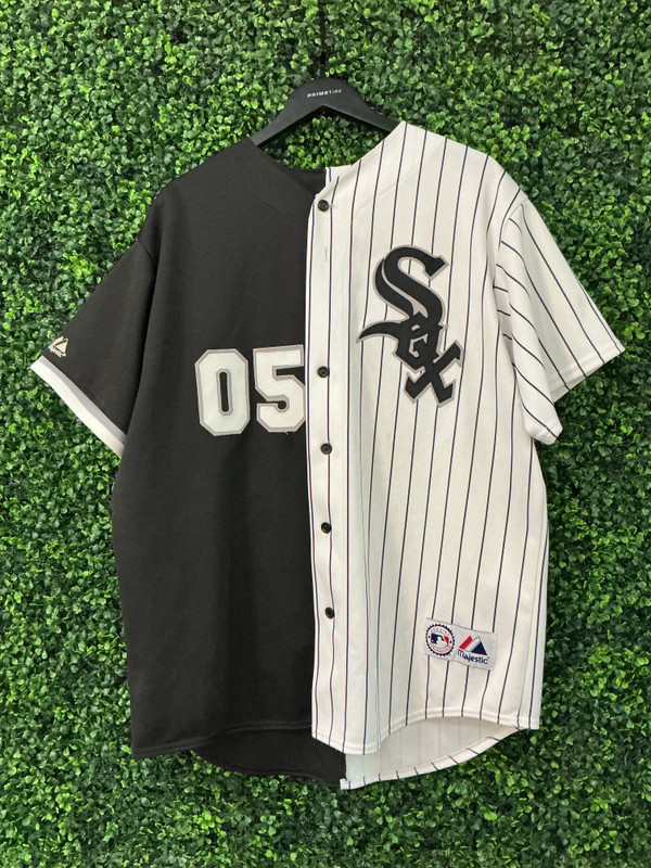 RARE VINTAGE CHICAGO WHITE SOX 2005 WORLD SERIES CHAMPIONS MAJESTIC JERSEY