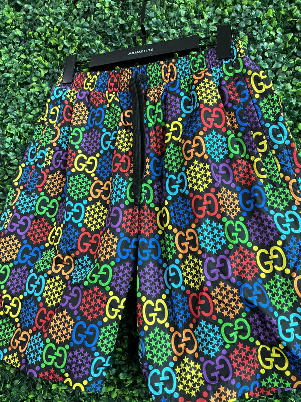 GUCCI GG PSYCHEDELIC PRINT SWIM TRUNKS (SZ 44/XS)