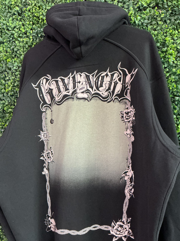 GIVENCHY CHAIN EMPTY FRAME HOODIE