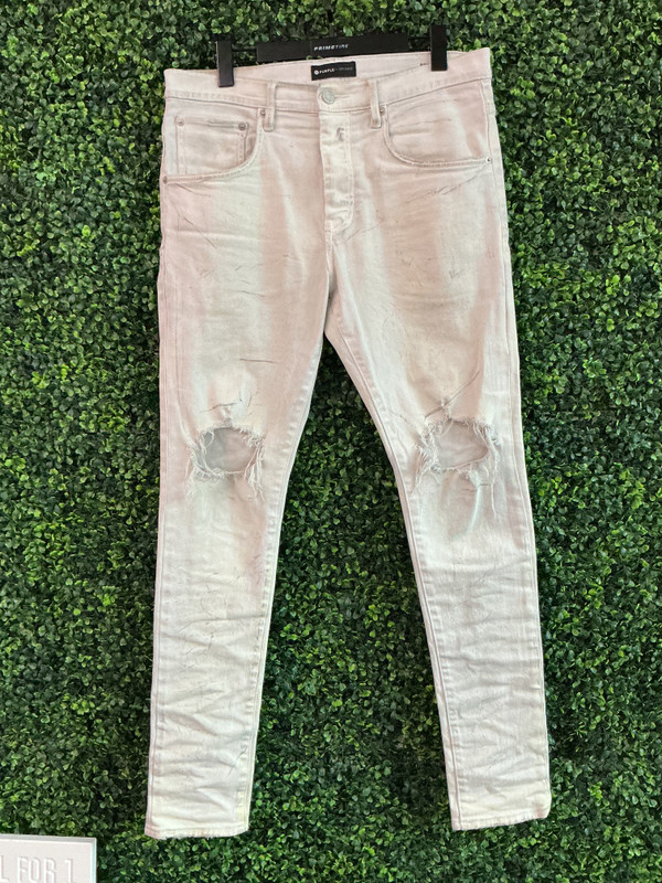 PURPLE BRAND WHITE DISTRESSED JEANS (SZ 32)