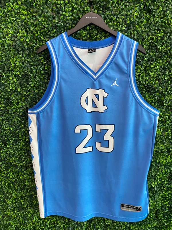 michael jordan tarheel jersey