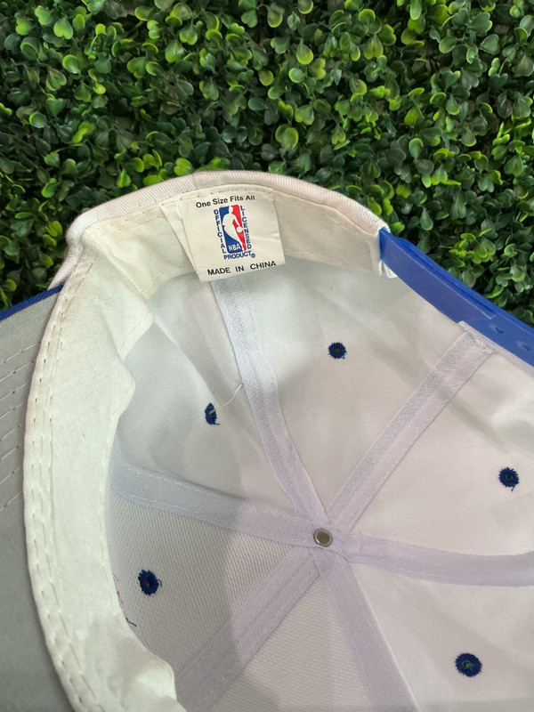 DEADSTOCK VINTAGE NBA FINALS LOGO 7 SNAPBACK