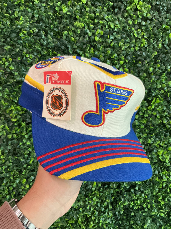 DEADSTOCK VINTAGE ST LOUIS BLUES TWINS ENTERPRISES SNAPBACK